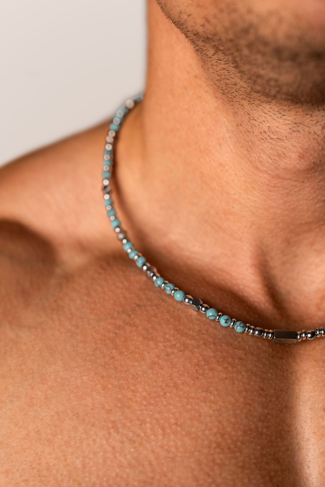 ALITE WEAR STRENGTH black beaded gemstone necklace with silver-tone 316L stainless steel details