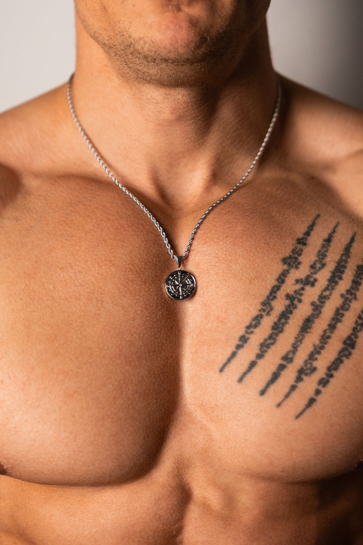 ALITE WEAR COMPAS silver round pendant necklace on a rope chain in 316L stainless steel
