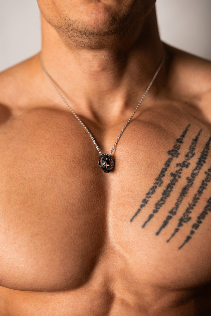 ALITE WEAR UNCHAINED silver round pendant necklace on a rope chain in 316L stainless steel