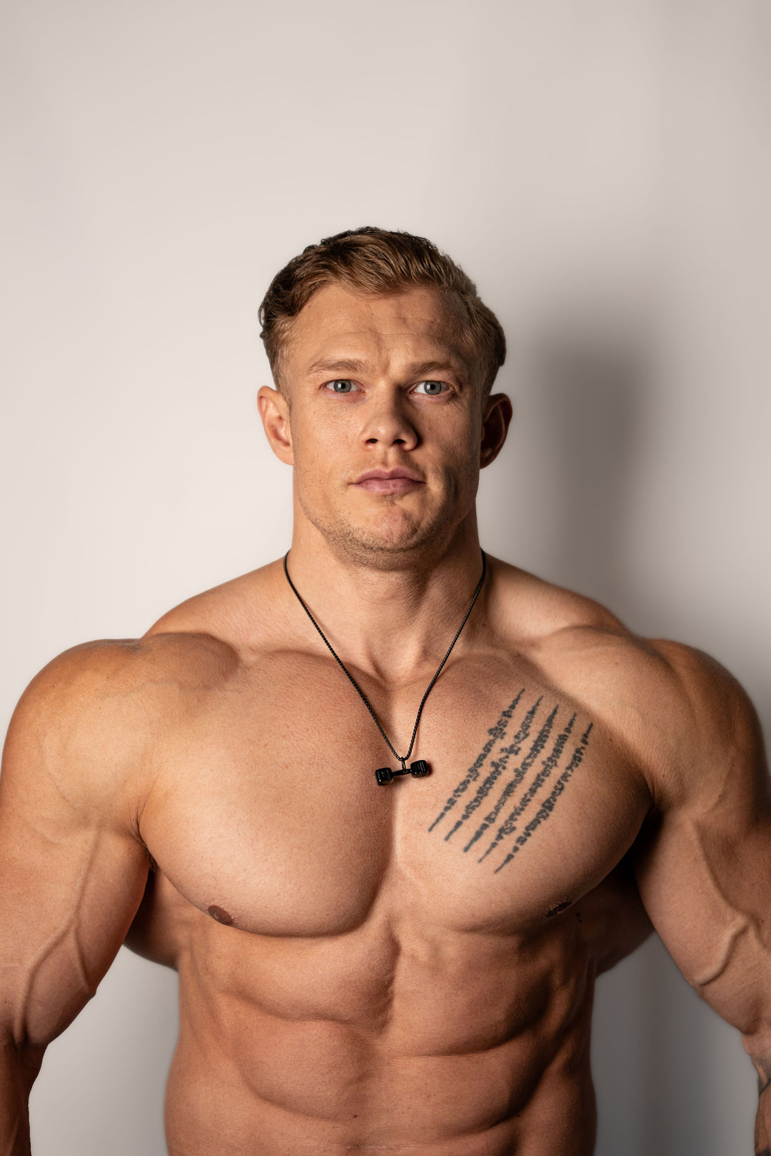ALITE WEAR RAW STRENGTH black dumbbell pendant necklace in 316L stainless steel - view 3