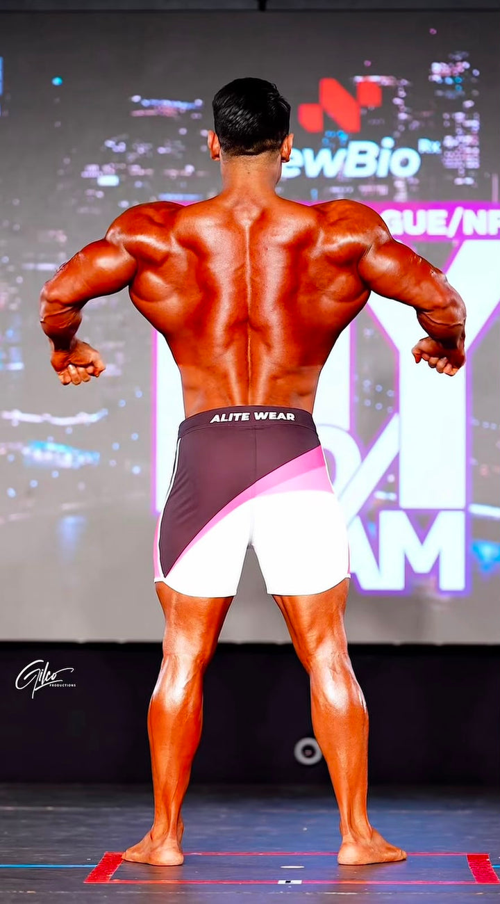 MAGENTA